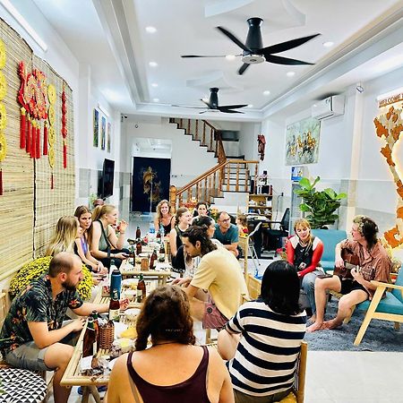 Aloha Saigon Premium Hostel By Local Travel Experts - Newly Opened, Less-Touristy Location, Spacious Rooms, Glass Shower Bathroom, Free Breakfast & Walking Tour Хошимін Екстер'єр фото
