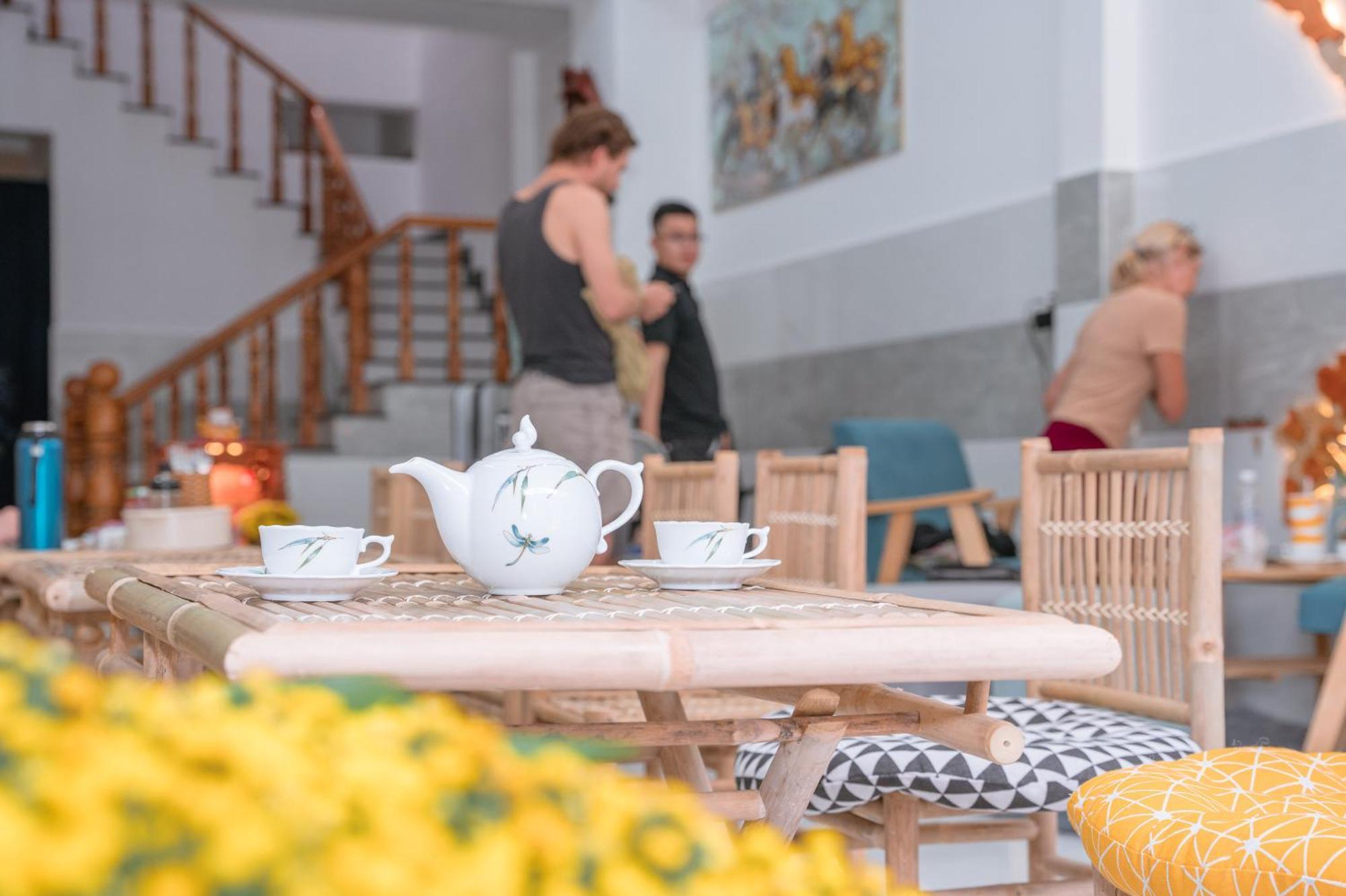 Aloha Saigon Premium Hostel By Local Travel Experts - Newly Opened, Less-Touristy Location, Spacious Rooms, Glass Shower Bathroom, Free Breakfast & Walking Tour Хошимін Екстер'єр фото