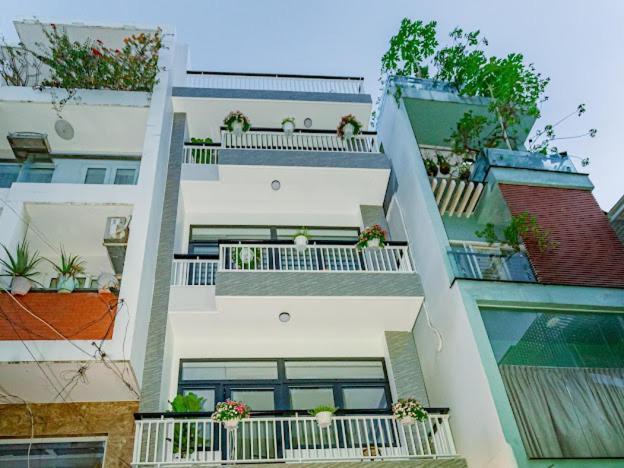Aloha Saigon Premium Hostel By Local Travel Experts - Newly Opened, Less-Touristy Location, Spacious Rooms, Glass Shower Bathroom, Free Breakfast & Walking Tour Хошимін Екстер'єр фото